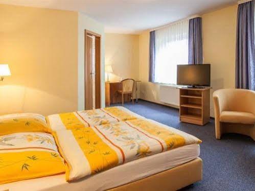 Hotel-restaurant Zur Linde Inn 3*